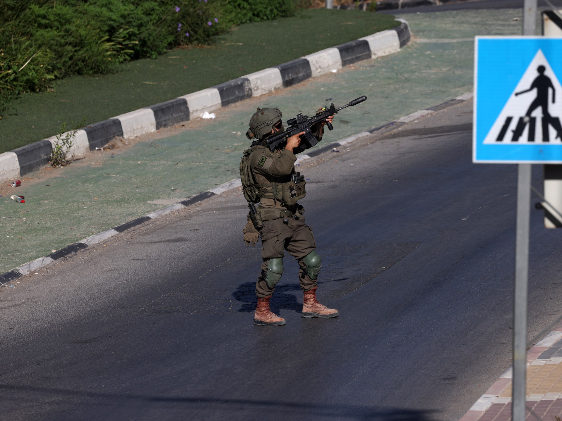 What's behind reports that the Israeli army is low on troops, equipment?